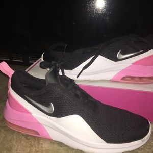 Girls Nike Shoes